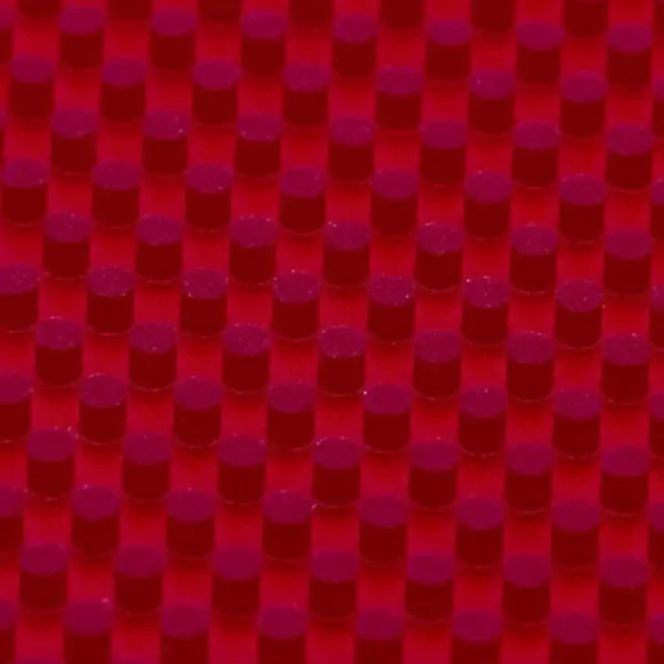 der-materialspezialist-fakir-long-pinple-rubber-red-close-up