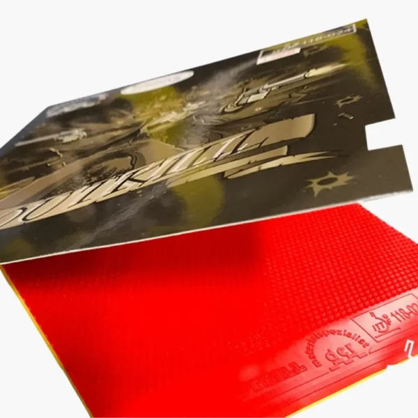 der-materialspezialist-outkill-short-pimple-rubber-red-close-up