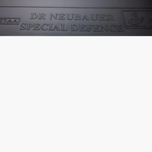 dr-neubauer-special-defence-rubber-black-close-up